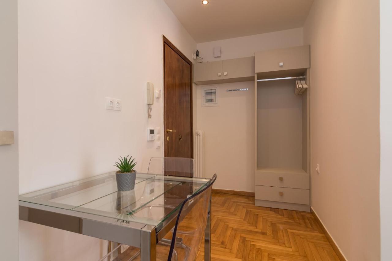 Elegant Studio In Athens B Екстериор снимка